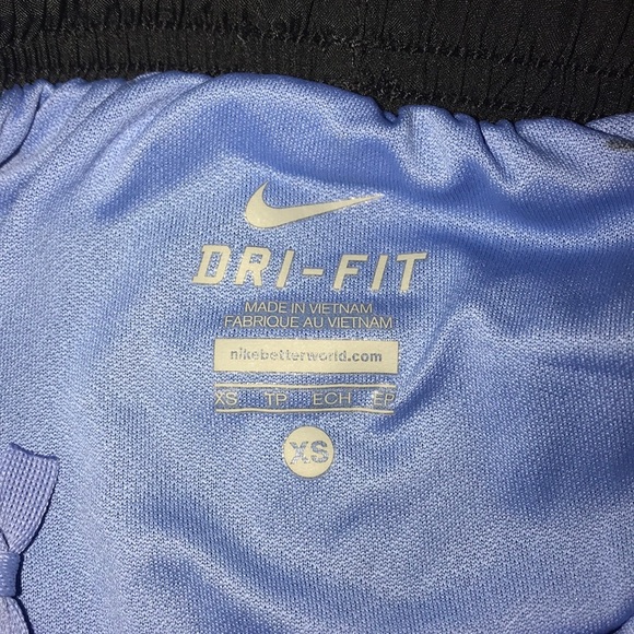 Black and blue Nike shorts! - Picture 3 of 3